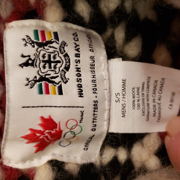 Hudson's Bay Sweaters Euc Hudsons Bay Olympic Vancouver 20 Wool Full Zipper Sweater Poshmark